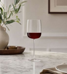 Lsa Borough Grand Cru Glass 660ml Clear X 4, Model View