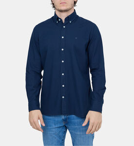 قميص بأكمام طويلة