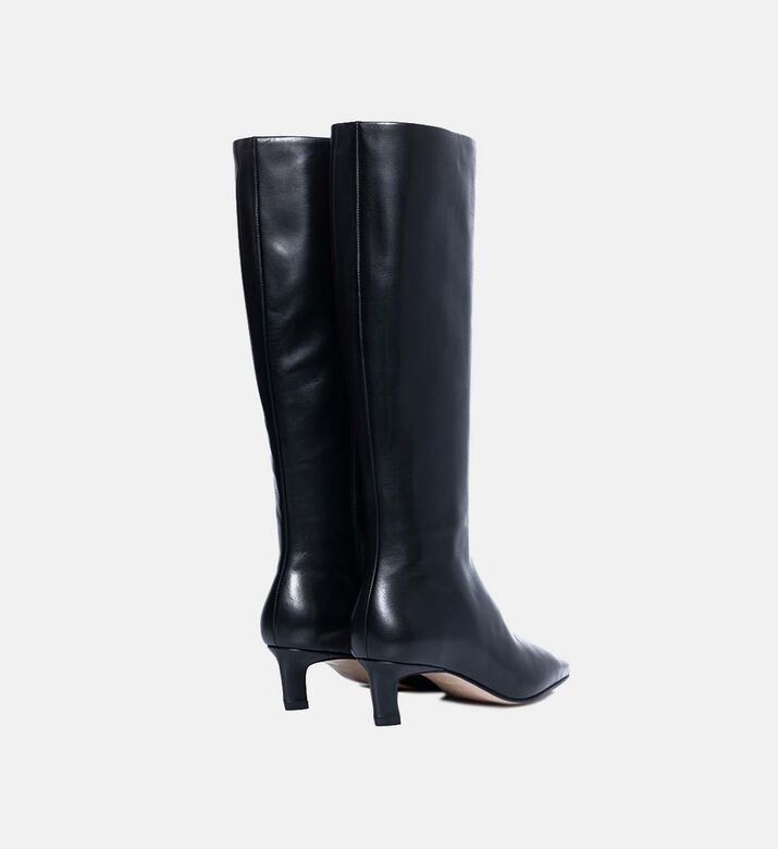 جزمة روري جلد عالية بكعب متوسط