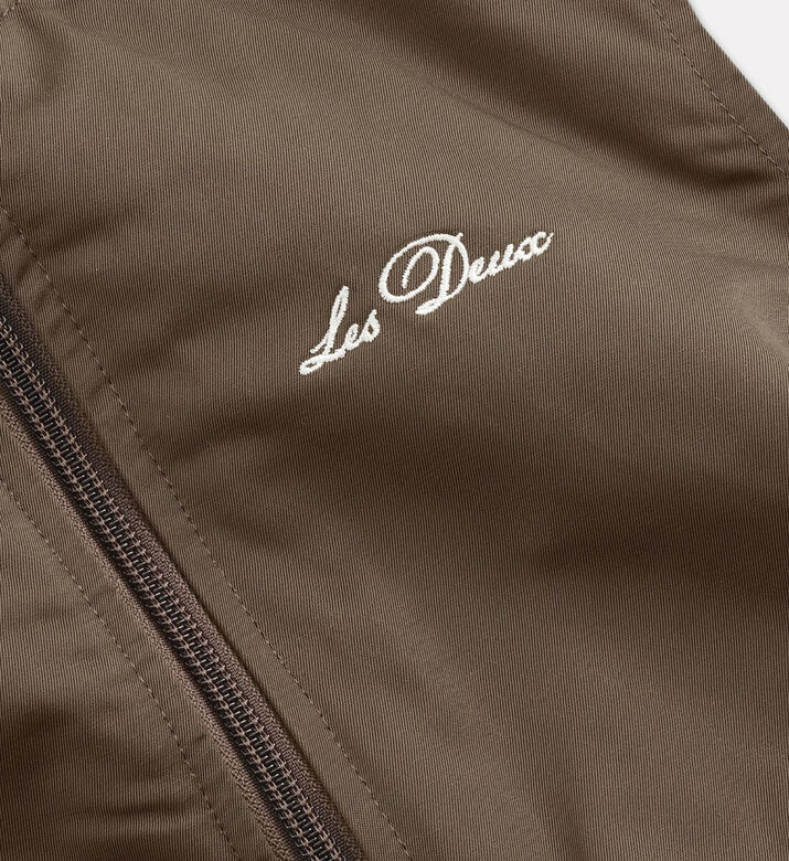 Les Deux Jack Varsity, Packshot View