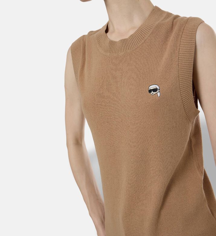 Karl Lagerfeld Vest, Model View