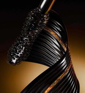 ماسكارا تكثيف الشعر Le 8 Hypnose Tesla