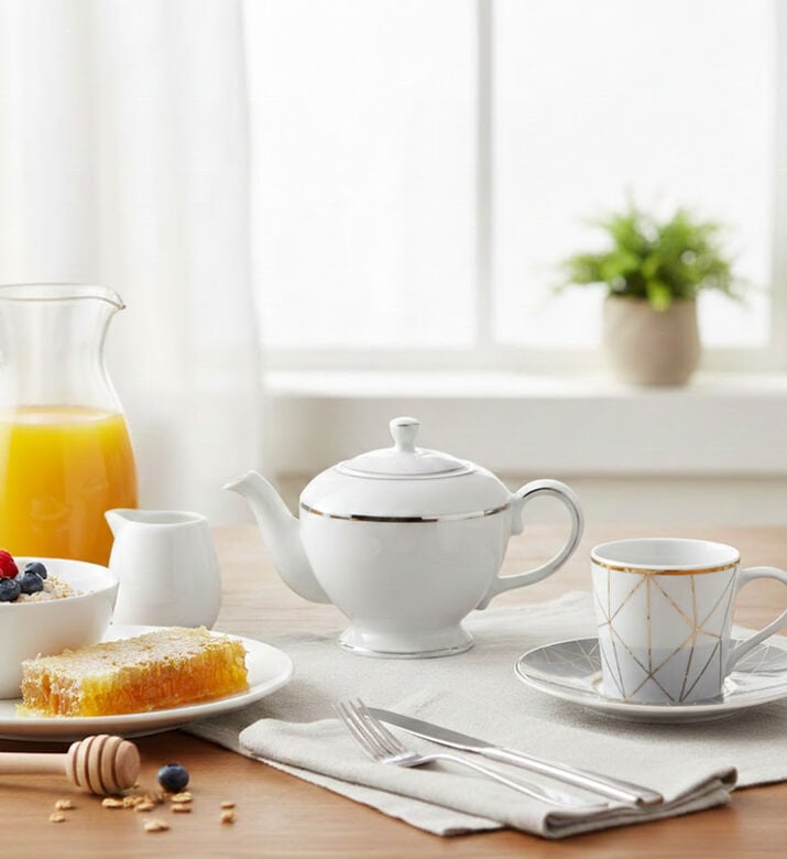 Home Deco and More Gold-rimmed Porcelain Tea Pot, Packshot View