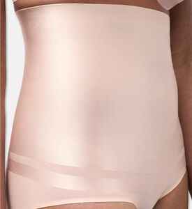 Chantelle High-waist Shaping Full Briefs, Model View