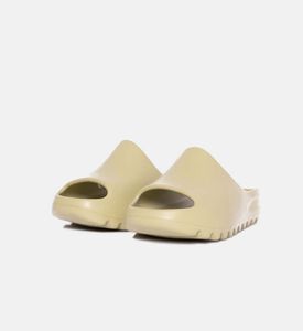 صندل بتصميم مفتوح بسيط عصري