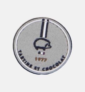 فيست منفوخة بدون أكمام وقصة عادية