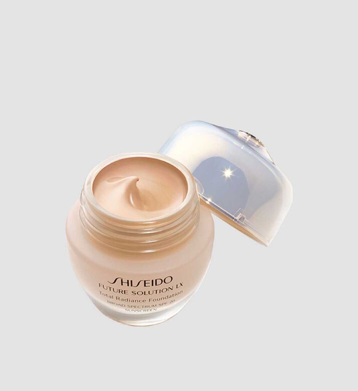 Total Radiance Foundation Spf 20