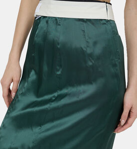 تنورة طويلة ساتان بوجهين