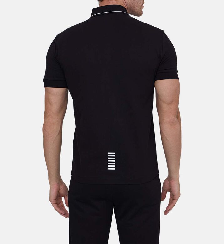 تيشيرت بولو بياقة بلمسة متباينة