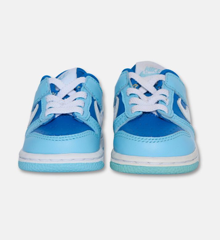 Nike Shoes, Packshot View