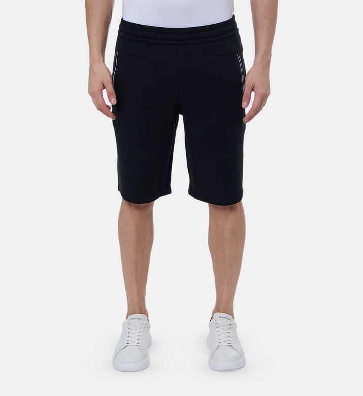Contrasted Pockets Bermuda Shorts Contrasted Pockets Bermuda Shorts