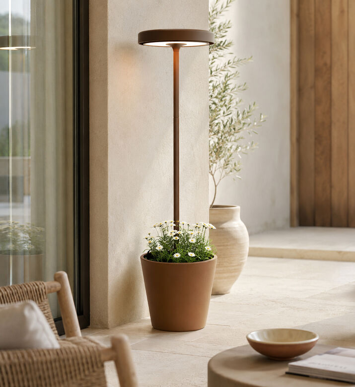Zafferano Poldina Reverso Floor Lamp, Packshot View