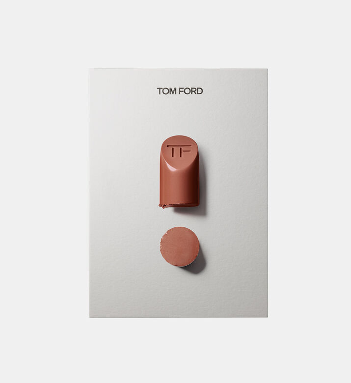 لون شفاه رنواي