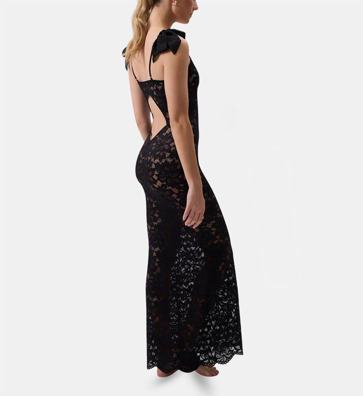 Rya Gown Amour, Model View