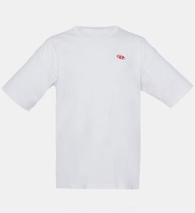 تيشيرت بياقة دائرية وشعار مطرز