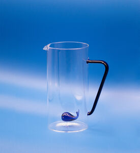 إبريق زجاج ورسليكات بحوت