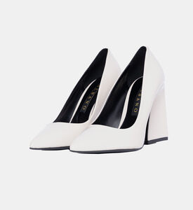 حذاء كلاسيكي بكعب عالٍ جلد