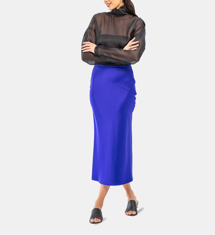 تنورة طويلة ضيقة ساتان