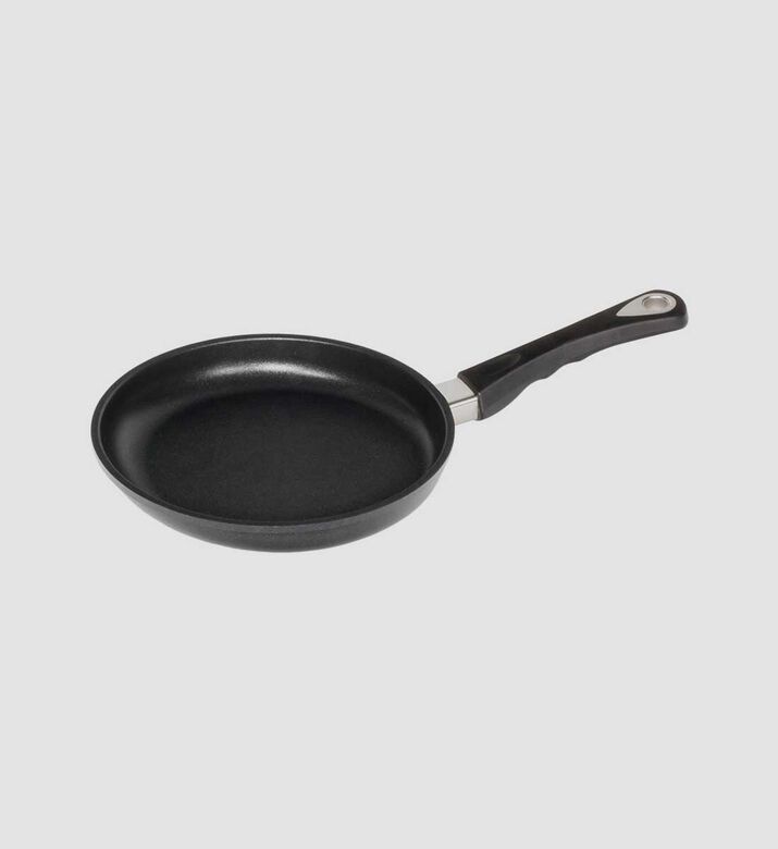 Tossing Pan