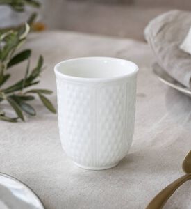 Gien Kaolin Embossed Tea Cup, Model View