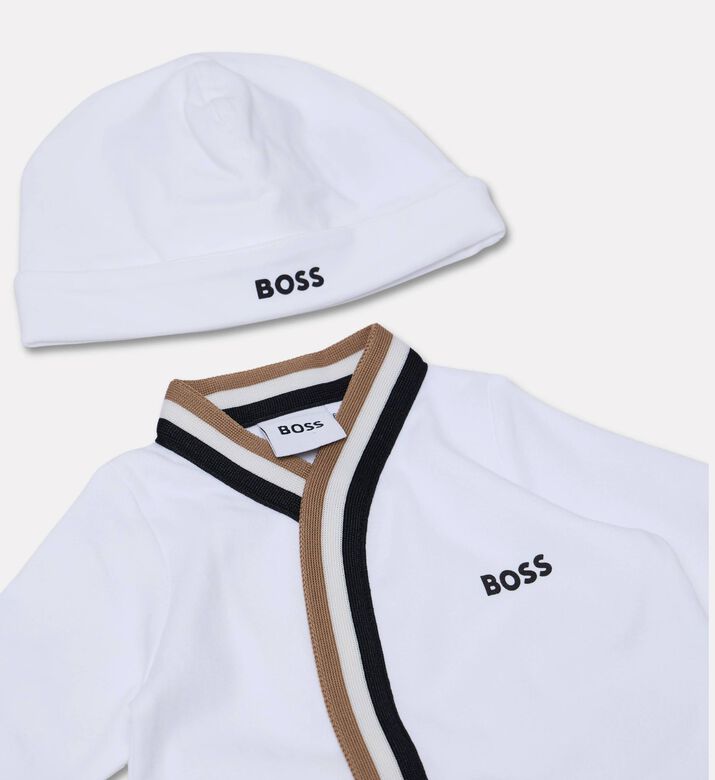 Boss Pajamas Bodysuit Hat Mittens Set, Packshot View
