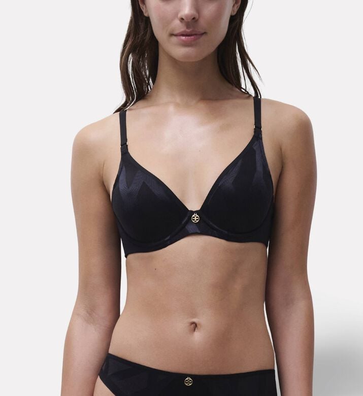 Chantelle Plunge Jacquard Pattern Bra, Black, 90, B, Model View