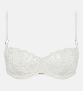 حمالة صدر دانتيل مطرزة بأزهار