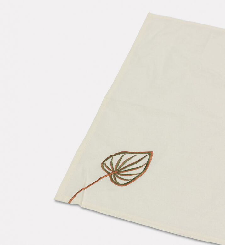Home Deco and More Leaf Embroidered Napkin, Packshot View