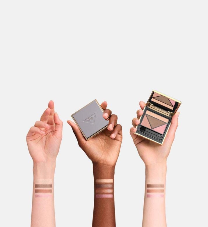 Prada Dimensions Durable Multi-effect Eyeshadow Prada Dimensions Durable Multi-effect Eyeshadow