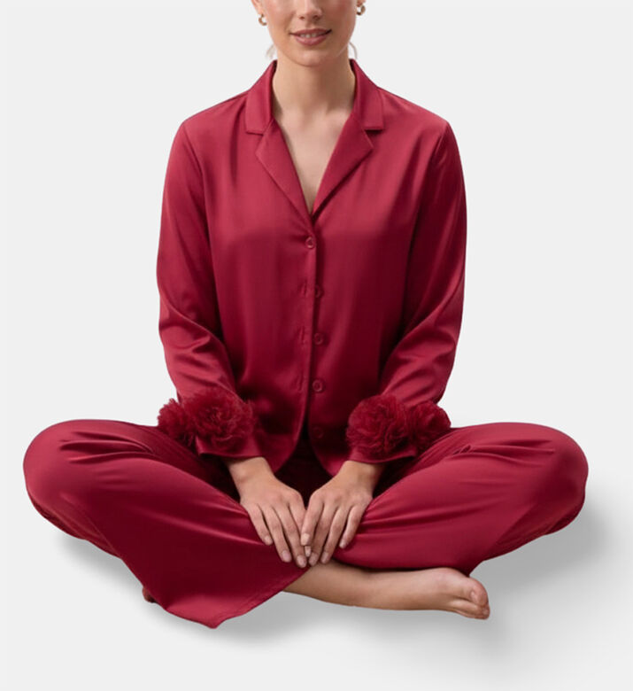 Rya Sweetie Buttoned Pajama Set, Red, Xl, Model View