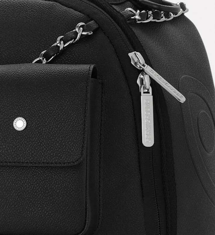 Sprayground Backpack Hanging Shark, Packshot View