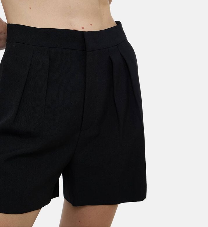 Edward Achour Paris Wide-leg Tailored Shorts, Model View Edward Achour Paris Wide-leg Tailored Shorts, Model View