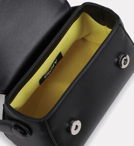 DKNY Bag Handle, Packshot View