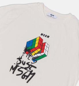 تيشيرت بياقة دائرية وأكمام قصيرة