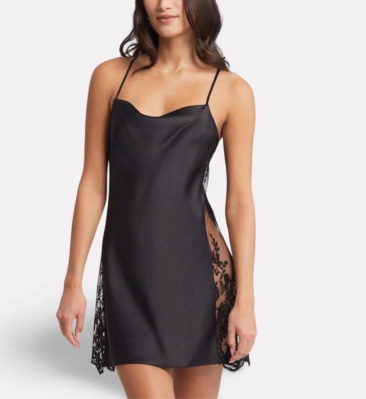 Rya Chemise& Cover Up, Model View