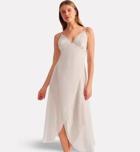 Rya Gown Robe Duchess, Ivory, M, Model View