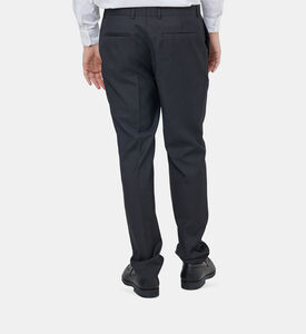 بنطال بصوف بكر وقصة تضيق نحو الأسفل