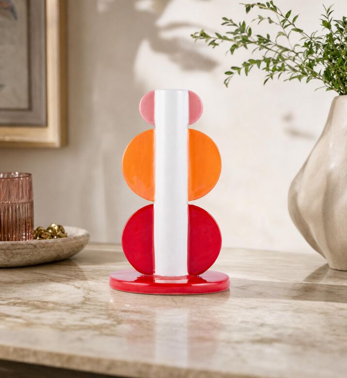 Que Rico Ceramic Organic Shape Candle Holder, Model View