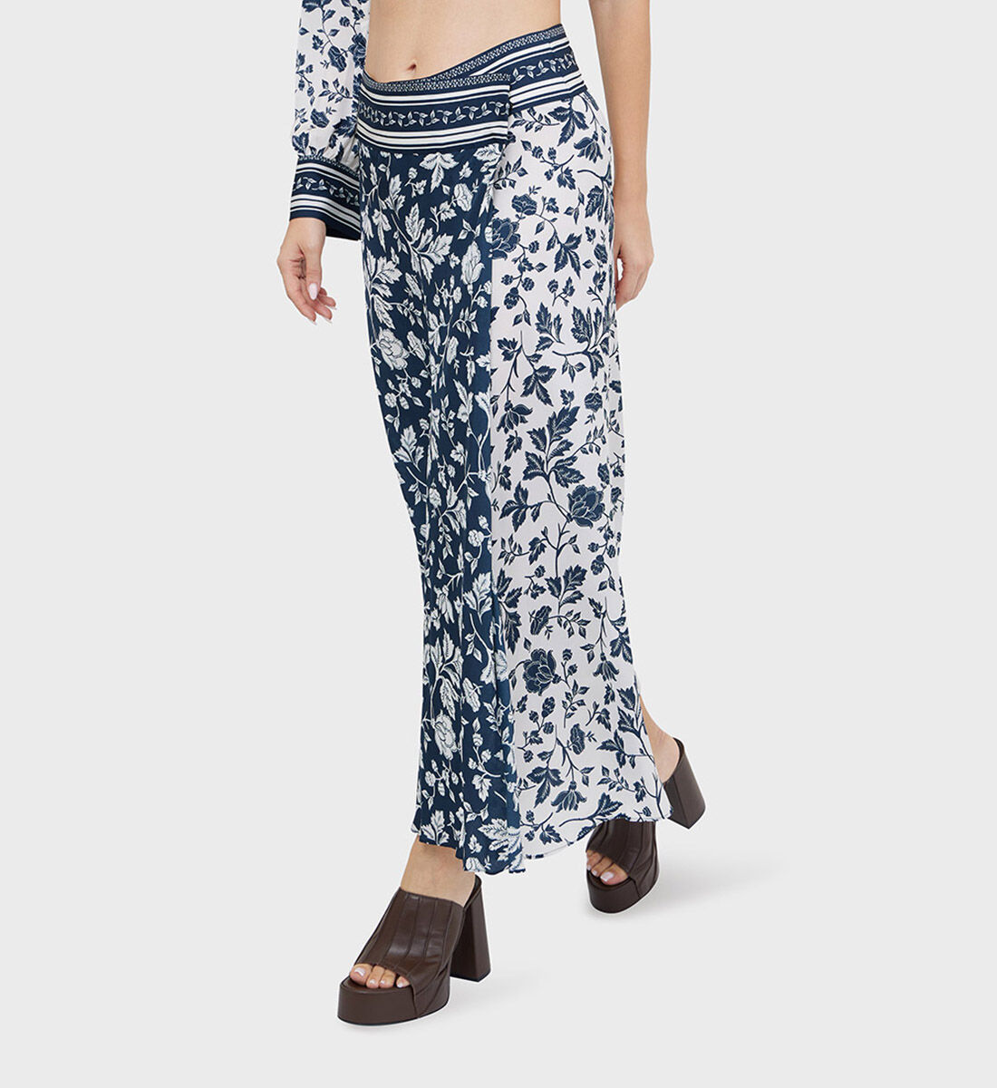 Harper floral best sale maxi skirt