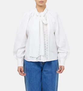 ربطة العنق الدانتيل