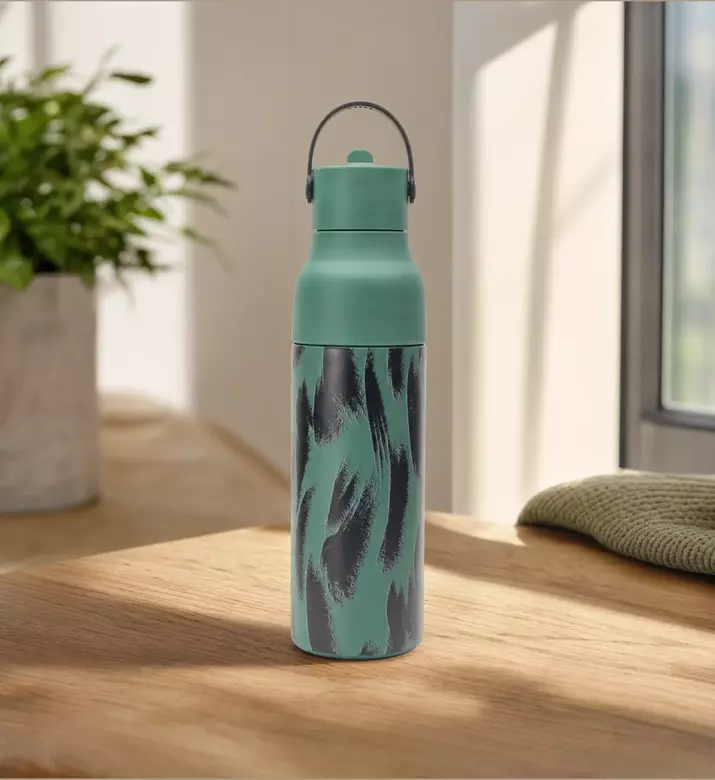Lund London Sport Water Bottle, Model View