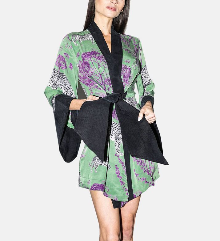 Niluu Kimon Wildesse, Model View