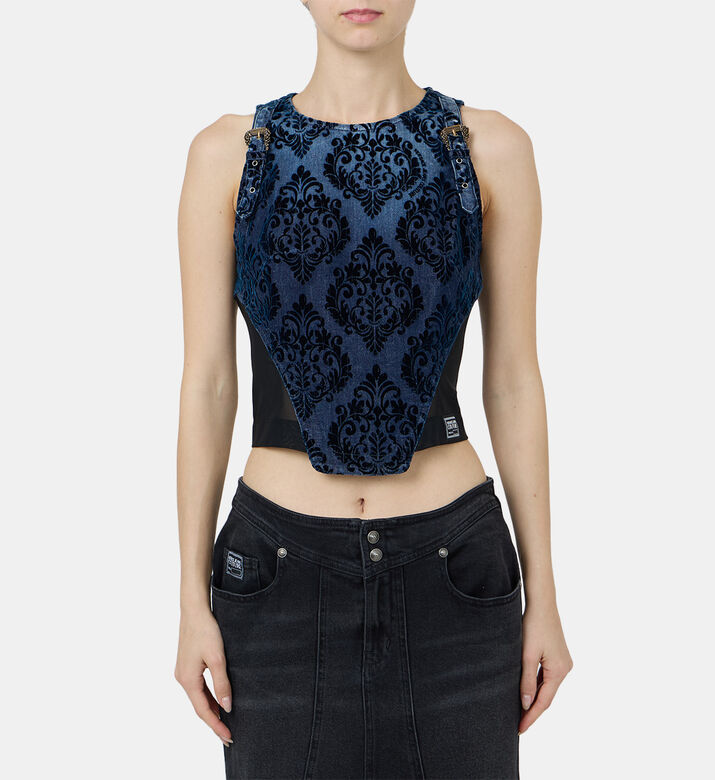 بلوزة قصيرة دنيم بنقشة أزهار بلوزة قصيرة دنيم بنقشة أزهار