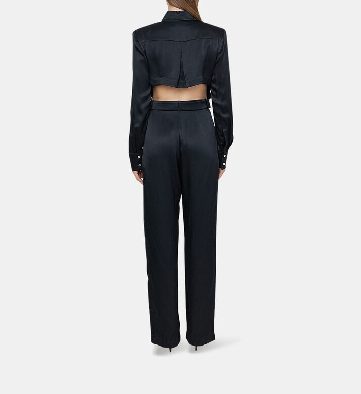 جمبسوت قميص بقصّة نصف مفتوحة من الخلف