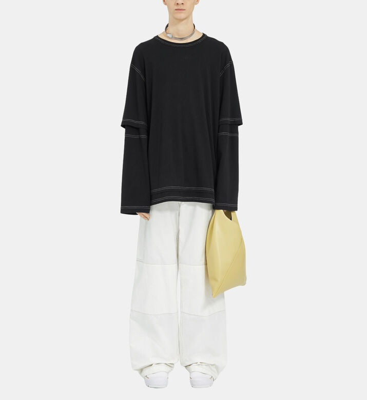 بلوزة ستريت ستايل بطبعة لوغو