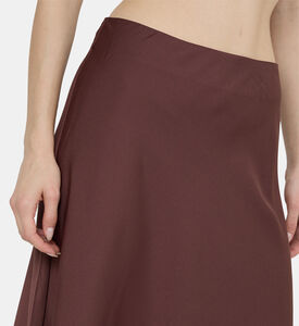 تنورة سيلا ميدي واسعة