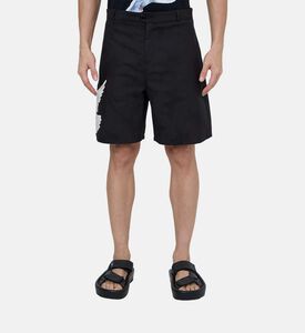 شورت قصير عريض الساقين بأجنحة غرافيكية بنفس اللون