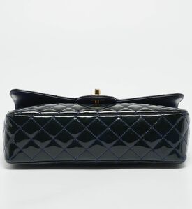 Chanel Bag Valentine, Packshot View