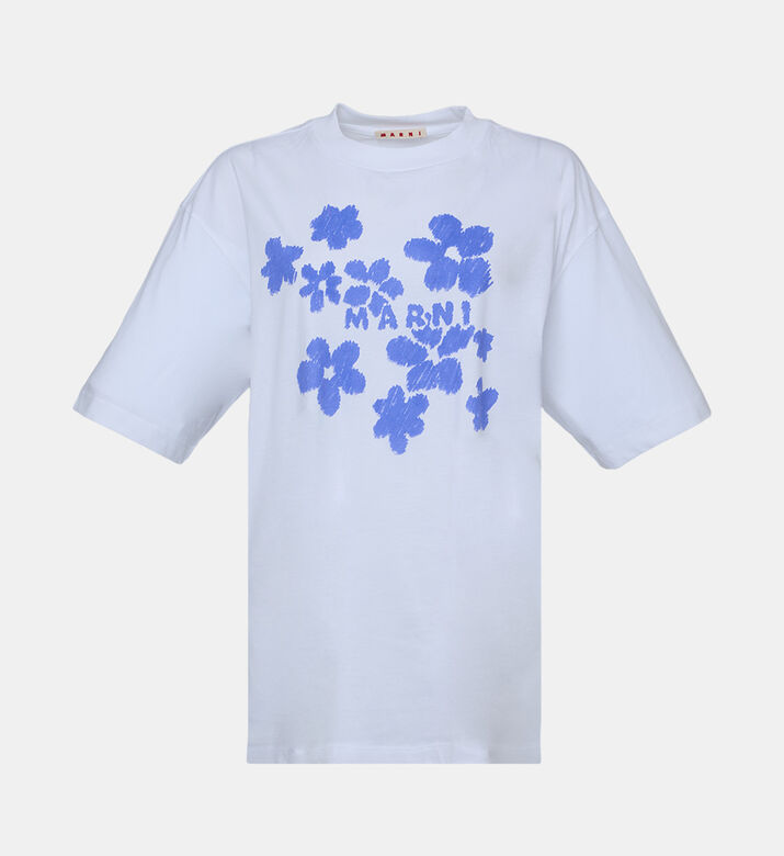 تيشيرت بقصة مربعة بأكمام قصيرة