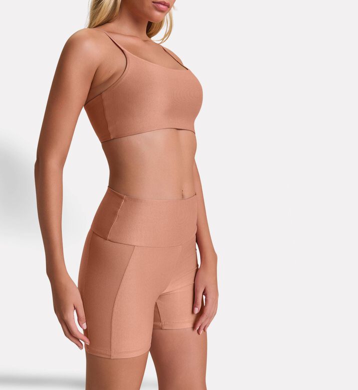 LIVE! Fit Allure Adaptiv Shorts, Model View